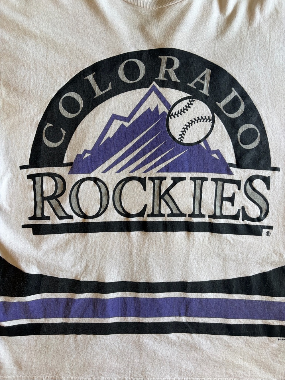 Colorado Rockies Salem Sports T-Shirt (1996)

Size Large